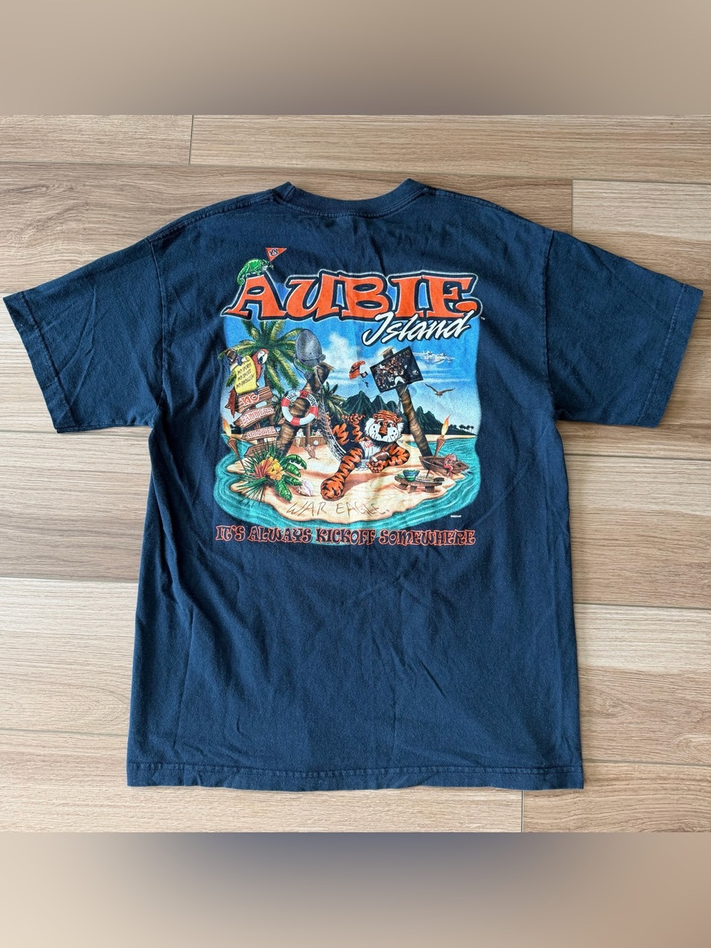 Vintage Auburn University Football Aubie Island Navy T-Shirt